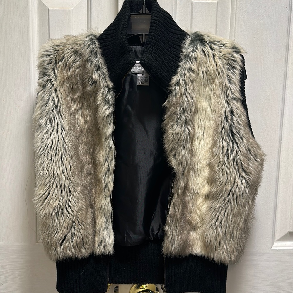 Faux Fur Short Sleeves Jacket